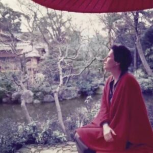 Alexandra Munroe Instagram - I am mourning the recent loss of my remarkable friend, Elsa Peretti. I knew her from our Kyoto days in the late 1970s, when she came to work with Japanese craftspeople for designs she was developing for Tiffany’s. 
 
Many were 14th or 15th generation artisans, steeped in centuries of tradition. Elsa blew them all away with radical re-inventions of timeless material and form. She sat on the floor with them and talked in the language only artists know—gestures, drawings, running a hand over a crafted surface. These old men loved her, and recognized a kindred spirit.
 
She turned temple banner silk cords into woven belts. Tea lacquerware into bangles. Old basket-weave lunch boxes into evening purses, licked in silver leaf.
 
Issey Miyake was creating his own revolution, looking to Japanese kimono and farming gear for inspiration. They were great friends. I have never worn Miyake without an Elsa.
 
There were legends of Elsa and Halston and Warhol and cocaine in Studio 54 days, but what I saw was a generous Tuscan genius. One night, at two in the morning at our friend David Kidd’s Kyoto house, she dug into her purse and gave me $1000 in six different currencies and said that, before moving back from years in Japan to New York for my first job (at Japan Society), I needed to travel to Asia. It was my first grant. I went to Hong Kong and Taiwan, expanding and deepening my connection to East Asia. All thanks to Elsa.
 
She changed the world of jewelry design as much as my other great friend who just left this world, Jack Lenor Larsen, who changed the world of textile design. And both changed those worlds because they were changed by Japan.

#ElsaPeretti #TiffanyAndCo #JewelryDesign #Kyoto #Japan #Fashion #Style #LacquerBracelet #Lacquer #Tiffanys #StyleIcon #Icon #Jewelry #JewelryDesigner #Design #FashionStyle