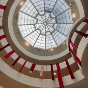 Alexandra Munroe Instagram - Meanwhile, at the Guggenheim, Cecilia Vicuña transforms our rotunda into a site of magic, ritual and procession. 

Video thanks to @sasha.kalter 

#guggenheim #guggenheimmuseum #ceciliavicuña @pablodelabarra