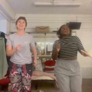 Alexandra Roach Instagram - This year has been a 🌪️ feeling so grateful for all the adventures.

#NeverHaveIEver - First time on stage and incredibly special to be doing it with my 💖 @susiewoosie12 

Thanks to @dfdubz for writing such a powerful play. All the team at @chichesterft & everyone who came down to see it. 

Special mention to @thebellinnchi - the best pub in the land. ❤️