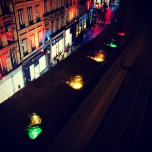 Alexandre Astier Instagram - La nuit est tombée.

#fêtedeslumieres