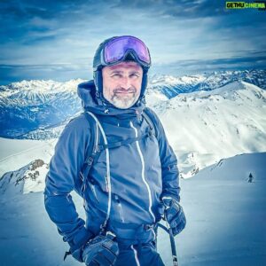 Alexandre Brasseur Instagram - 3000 m / - 8°

Ah là on est bien !
.
.
.
.
.
.
.
.
.
.
.

📷 Shaï