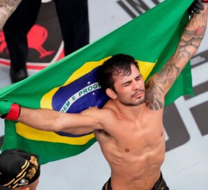 Alexandre Pantoja Instagram - Apostando na glória da Seleção na Copa América com Stake! #TheGoatsHaveArrived