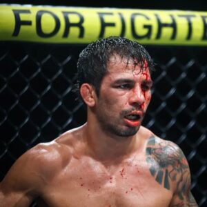Alexandre Pantoja Instagram - 🇧🇷 Guerra 🔥

🇺🇸 War 🔥

Foto: @renan.areias 

#mma #ufc #pantojamma
