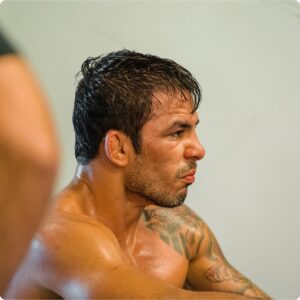 Alexandre Pantoja Instagram - O Que Se Faz Na Vida Ecoa Na Eternidade.

#ufc #ufc301 #riodejaneiro #arraialdocabo