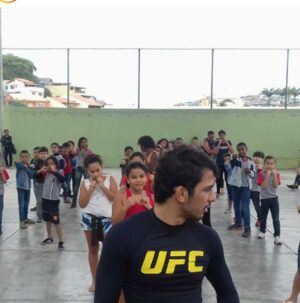 Alexandre Pantoja Instagram - A minha história é maior que sua rasa percepção.

“Seja a mudança que você quer ver no mundo”