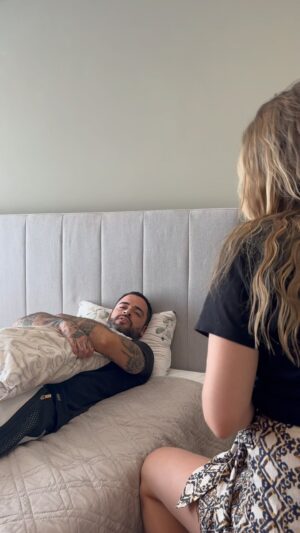 Alexandre Santos Instagram - Eu só fiz o que ela mandou 😩