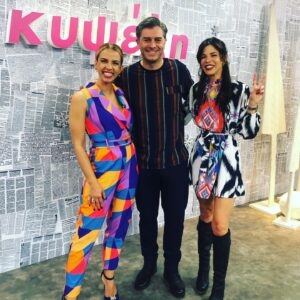 Alexandros Bourdoumis Instagram - Με τις @melitajenny και @korikaravokiri στην @kypseliert @ertofficial_ είπαμε πολλά και ενδιαφέροντα!Σας ευχαριστώ για την φιλοξενία! #interview #conversation #blablabla grooming by @parthenisofficial