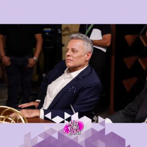 Alexis Ayala Instagram - Gastón es el EX marido incomodo de Pilar. ¿Será un obstáculo para que Mateo conquiste a su vecina Pilar? Descúbrelo en Más Vale Sola  próximamente.
.
.
.
.
.
#televisa #Televisión #MásValeSola #parati #Gastón #AlexisAyala #comedia #humor