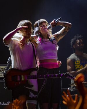 Alexis Krauss Instagram - this time last year 🥹

oh sweet sweet summer tour. so darn grateful to all the humans who showed up to dance and sing with us. covid messed up a few dates but overall it was an absolute blast.

can’t wait to do it again 💖

@sleighbells 
@n3ptunemusic 
@rsty.stve 
@katersteinberg 
@jharisyokley 
@rebelofnyc 
@the.waffle 
@patrickontour 
@joshberl 
@eu1ogy_ 

photo 1 @chris_vultaggio
photo 3 @frankmesinaphotography