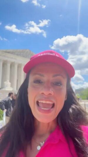 Alexis McGill Johnson Instagram - Make no mistake: If the Supreme Court doesn’t take action to  ensure this federal law continues to protect emergency abortion care, people’s lives will be on the line. Join us as we take action to protect emergency abortion care. Link in bio.