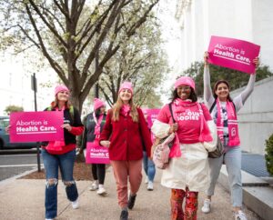 Alexis McGill Johnson Instagram - POV: Telling SCOTUS #BansOff access to safe and effective medication abortion.

✍️ Sign on at http://ppact.io/mife to keep it going.