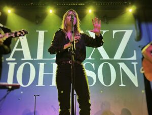 Alexz Johnson Instagram - Technicolor blues