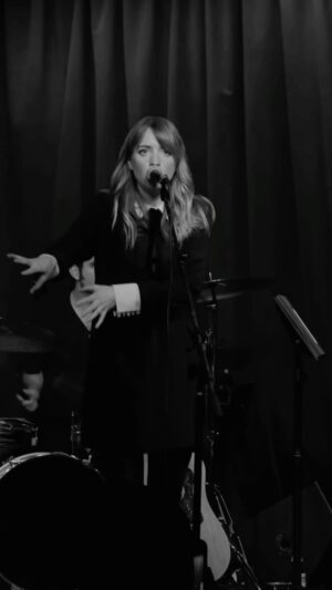 Alexz Johnson Instagram - Still basking in the joy of playing with a (very talented) full band in LA for my last show of this tour. Of course, I had to bring out Tears of a Dragon 🐉