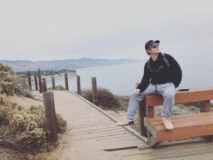 Alfie Allen Instagram - Grey days in Malibu 📸 @zacharywanzz
