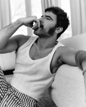 Alfonso Bassave Instagram - @folie.magazine 👨🏻‍🦱