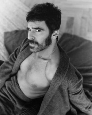 Alfonso Bassave Instagram - @folie.magazine 👨🏻‍🦱