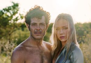Alfonso Dosal Instagram - ¡Eso bandidos! Qué ilusión que presentarles esto. 💚🧉🏝️
@netflixlat