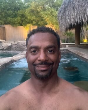 Alfonso Ribeiro Instagram - This is where you go after rehearsal for a @dancingwiththestars promo shoot where you have to learn an entire dance. Wish me luck.