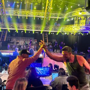 Alfonso Ribeiro Instagram - So happy to have @ryleearnold1 and @mumansky18 in the ballroom this year. @dancingwiththestars