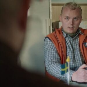 Alfred Svensson Instagram - Äntligen! Första avsnittet i nya säsongen av Leif & Billy ligger nu ute på SVT Play! Leif har äntligen hittat kärleken men när det väl hettar till i köket så sitter Billy och cockblockar. Länk i profilen @alfredws