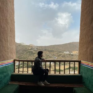 Ali Alsherif Instagram - على سطح شُرفة امسيّاري
@sarrah_palaces 
📸: @saad_tahaitah