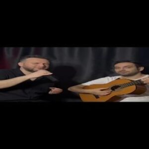 Ali Hosseinzadeh Instagram - Program sonrası  @alihosseinzadeh.official sanatçı dostumla akustik videolar çektik. Sizlerle de paylaşmak istedik. 🎤🎬

#müzik #akustik #benözledimgalibaseni @muratboz #video #kesfet