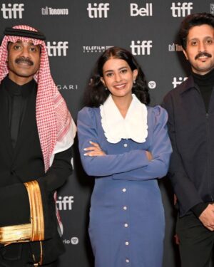 Ali Kalthami Instagram - #tiff days 
من العرض العالمي الاول لفلم مندوب الليل في مهرجان تورونتو … في صالات العرض ديسمبر ٢٠٢٣ @mandoobfilm
تصوير الفنان @ammarbowaihl