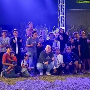 Ali Mensan Instagram - Thank you @saranglabalaba.ent @cultured.eo @soulhubofficial sudah memfasilitasi musisi-musisi indie weekend kemarin. Semoga silahturahmi yang terjalin membuka peluang-peluang tak terbatas di masa depan.

Shout out buat om Ceko @cekospy dan @ejikhadiniofficial yang udah pontang-panting ngadain acara ini. Terima kasih banyak banyak 🙏🏻🙏🏻🙏🏻

Dipertemukan via whatsapp group @indomusikgram