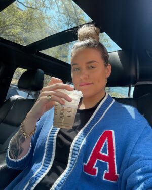 Ali Myers Instagram - accidentally in love
