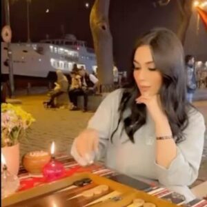 Ali Saber Instagram - شكراً لكل الأصدقاء ✨ تفاعلكم وتهنئتكم بمناسبة نزول الألبوم .. @alnjomia  @mera_taleb @hala.al.adil  @rami.alabody  @hatem_aliraqii  @qusayessa_off  @mohammed_alwassef  @zobiansaadofficiall  كذلك شكراً للفنانين @mohamedalsalim  علي غالي ومرتضى العبدالله