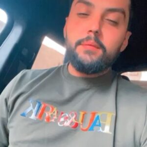 Ali Saber Instagram - شكراً لكل الأصدقاء ✨ تفاعلكم وتهنئتكم بمناسبة نزول الألبوم .. @alnjomia  @mera_taleb @hala.al.adil  @rami.alabody  @hatem_aliraqii  @qusayessa_off  @mohammed_alwassef  @zobiansaadofficiall  كذلك شكراً للفنانين @mohamedalsalim  علي غالي ومرتضى العبدالله