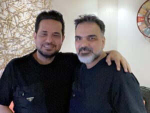 Ali Saber Instagram - نورنا اليوم النجم حسام الرسام مع الصديق عمر البدري ... ستديو عثمان عبود دبي ... انتظرونا بأعمال جديده مع نجوم العراق كذلك نجوم عرب @hatem_aliraqii  @husamalrassam  @evan_naji1  @ahmed_almaslawi  @aseelhameem  @rahmariadh  @marwan.mohammed.official  @yousifalsumaidaie @qusay_essa_1979  @qusaihatam @hussamkamil