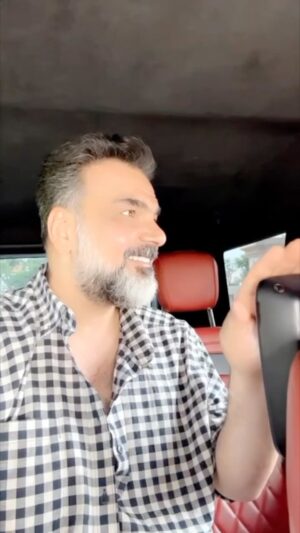 Ali Saber Instagram - غلطان غلطان 
الأغنيه الثانيه من ألبوم يراقبني 
كلمات رامي العبودي 
توزيع عثمان عبود
