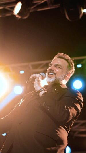 Ali Saber Instagram - أنتم روتيني الأحبه .. شكراً للجمهور الرائع والحضور الراقي المميز . شكراً الى كل القنوات الناقله للحفل . شكراً من القلب الى شركة مراسيم العقاريه . 
@maraseem.iraq  @bayti.properties