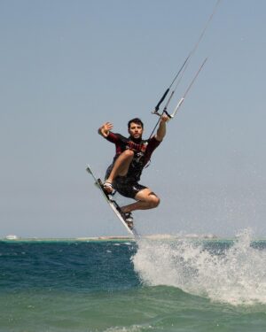 Ali Yağcı Instagram - Kiteboard in Red sea ✌️