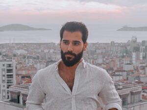 Alican Okumuş Instagram - Evet uzadı