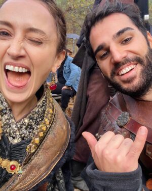 Alican Okumuş Instagram - Enuşirvan ⚔️
Harika bir yolcukluktu… bu aileye dahil olduğum için özel hissettim. İzleyen ve emeği geçen herkese teşekkür ederim 🙏🏻
Alparslan dump 🗡️🛡️
 @alparslanbuyukselcuklu 
@trt1 
@akli.film 
@emrekonuk 
@sedatinci