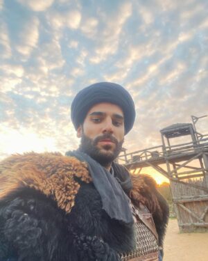 Alican Okumuş Instagram - Celal ⚔️ 
Bu akşam @trt1 de buluşuyoruz.
@alparslanbuyukselcuklu 💥