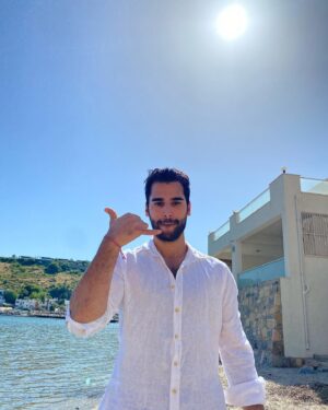 Alican Okumuş Instagram - Yılın ilk denizi🤙🏻🌞
