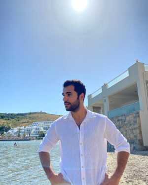 Alican Okumuş Instagram - Yılın ilk denizi🤙🏻🌞