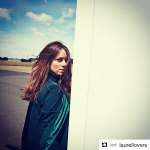 Alice Dwyer Instagram - ☁️War mit Laurél unterwegs ☁️
.
.
.
.
 more to come... #art #photography #tempelhoferfeld #berlin #cometogethernow #cometogethernowproject #thewhitecubeartproject 
#herstory #cubearoundtheworld #unbezahltewerbungdamarkennennung 
#Repost @laurellovers
・・・
Alice Dwyer. She is an actor with a very strong attitude. You will never ever forget her eyes - deep like the ocean. Her mother was born in New Zealand. Alice went to school there. We spoke about identity, nature, chaos and cats and heaven is on earth. #sheistheone #thewhitecubeartproject #cometogethernow #herstory #mikemeyerphotography #laurellovers #seefeellove #cubearoundtheworld