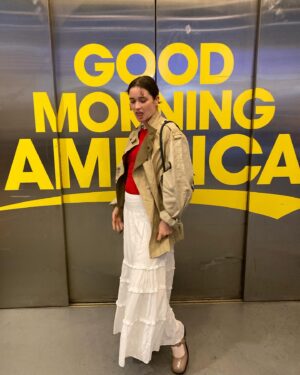 Alice Englert Instagram - Good morning america!!!! 🐣 Bad Behaviour out super soon beauties. @goodmorningamerica thank you so much for having us 🌹 @jennifer.connelly you’re so epic🙂🙃😊
