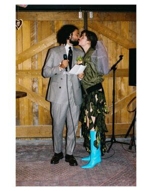Alice Englert Instagram - Four years together and four months of being fully married to this hot toddy human who i love more than i can describe on the internet right now or probably ever. Cameron Tuliloa McArthur you’re actually the best. 

Friends and Fam we’re sending the photos post haste. We love you & we’re sorryy :P

Photos by truly epic @poet.pictures 
Cake   flower   fashiunnns appreciation post to followwww 🐚 <3