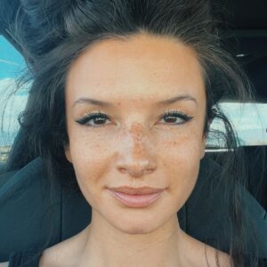 Alice Greczyn Instagram - When I engage in private dialogue about topics like what I posted yesterday, people often express surprise that I am pro-#socialjustice. I feel hurt and baffled by their surprise until I remember that most people don’t read words carefully. Many project their own assumptions, hearsay, and fill in my blanks with what they expect from people who might say things similar to what I say, rather than taking in my words alone. 

I am pro-LGBTQ  rights.
I am pro-women’s rights.
I am pro-racial equality.

“But why don’t you post more about those?”

Because I’ve learned the hard way that when I share pics of my friends who are LGBTQ  and POC, they get dragged into the misperception many have of me that I am “tokenizing” them, “using” them, and that they are “blind to my obvious racism and bigotry.” 

This is cruel beyond words and so false I almost can’t bear addressing it.

So no, you won’t see me sharing pics of the diversity within my life because the social justice activists who react to it are exactly the reason I leave my loved ones out of their box-ticking morality tests. 

Because many have made up their minds about me, I am often accused of virtue signaling or attempting to backpedal whenever I do post about a cause that is perceived as more progressive, Left, and liberal.

I know my motives. 

❤️❤️❤️