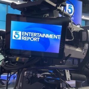 Alicia Coppola Instagram - A little throwback to #anotherworld and mama @lindadano and @zachbarack beautifully representing our short film And You Are…? On @ktla5news this morning! Thank you for inviting us and for your support!
See full interview in my bio!!!
