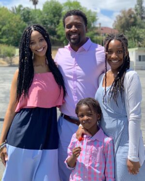 Alicia James Instagram - Happy Easter! ✨⛪️✨
#resurrectionsunday #heisrisen #the #true #meaning 😊