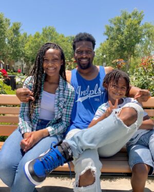 Alicia James Instagram - Happy Father’s Day to the best dad my kids could ever have! Thank you hubby for putting God first above all which keeps our house in order. Because of this, he’s a great example to our kids as he reflects the light of God in everything he does. And as you can see he enjoyed taking pics for his holiday, he coordinated his outfit and everything 😜😆💖 #fathersday2020 #quarantined #photoshoot #thejamescrew #lovemyman #black #father