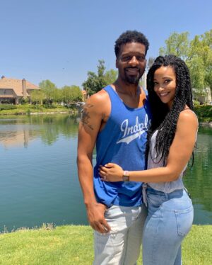 Alicia James Instagram - Happy Father’s Day to the best dad my kids could ever have! Thank you hubby for putting God first above all which keeps our house in order. Because of this, he’s a great example to our kids as he reflects the light of God in everything he does. And as you can see he enjoyed taking pics for his holiday, he coordinated his outfit and everything 😜😆💖 #fathersday2020 #quarantined #photoshoot #thejamescrew #lovemyman #black #father