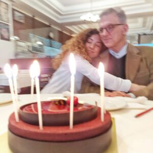 Alicia Kapudağ Instagram - Bize her gün ❤ #happybirthday 🥂