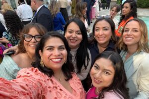 Alicia Menendez Instagram - I got to take my mom to meet @vp. But first I had to take her to see her favorite child. ♥️